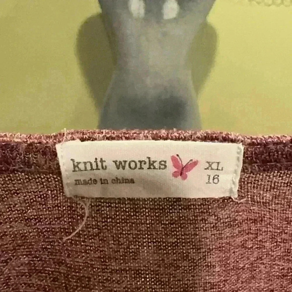 Set- Multicolor drape sweater 2 piece set with tank top - Girls XL 16 - Picture 4 of 5